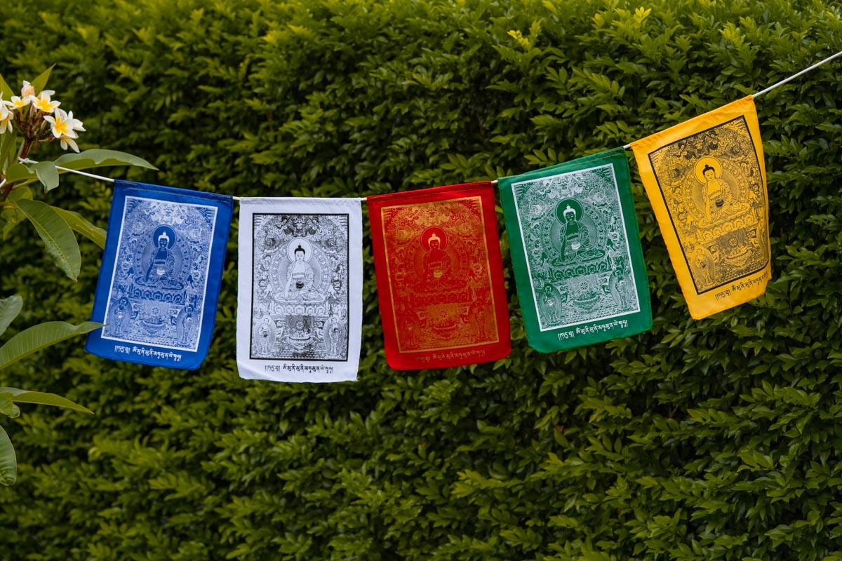 Pancha Buddhas with Mantra Prayer Flag
