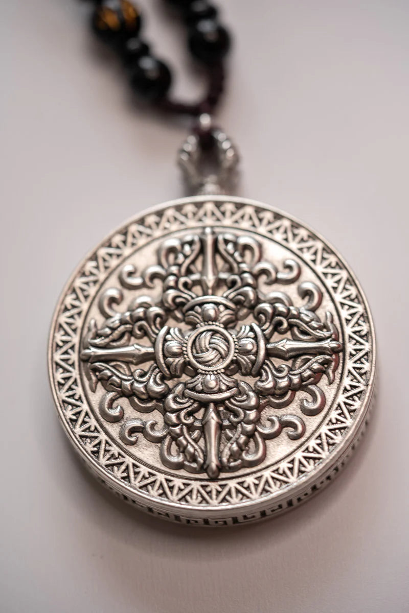 Ghau Thangka Locket - Om Symbol