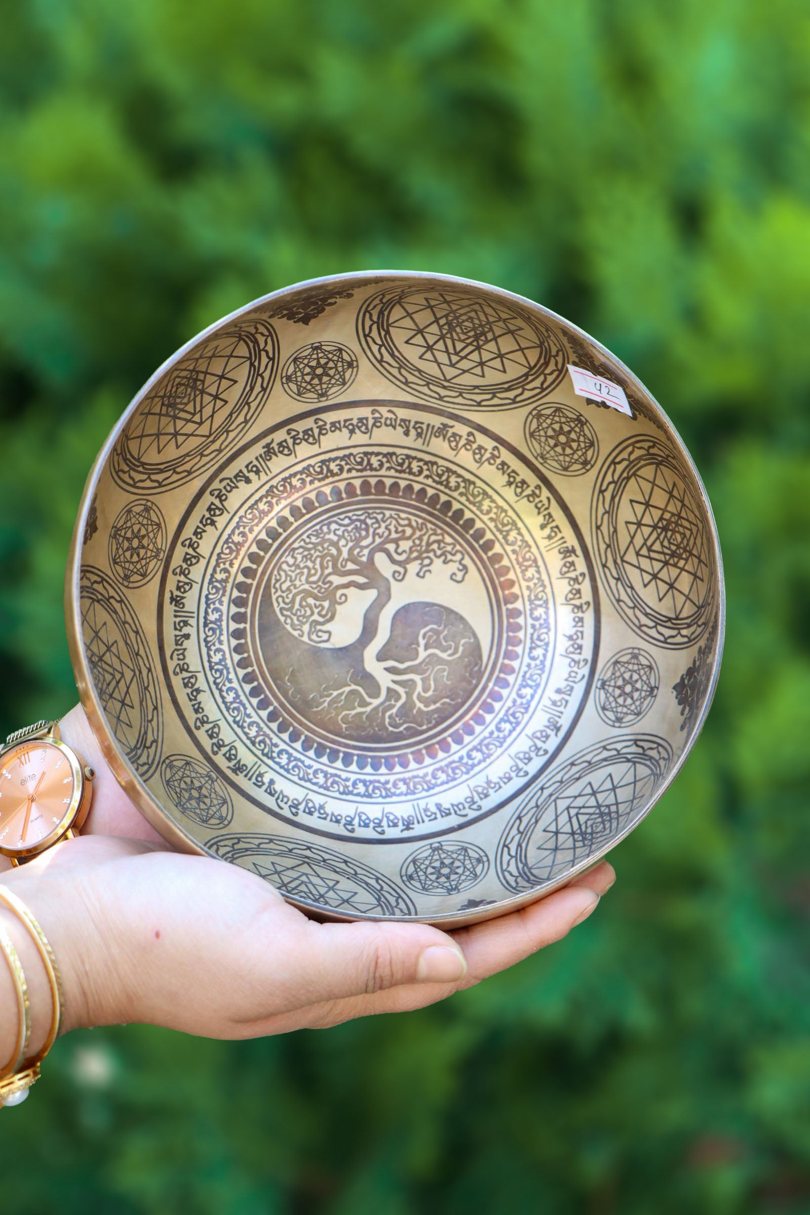 Tree of life singisng bowsl for for relaxation, healing, and enlightenment.