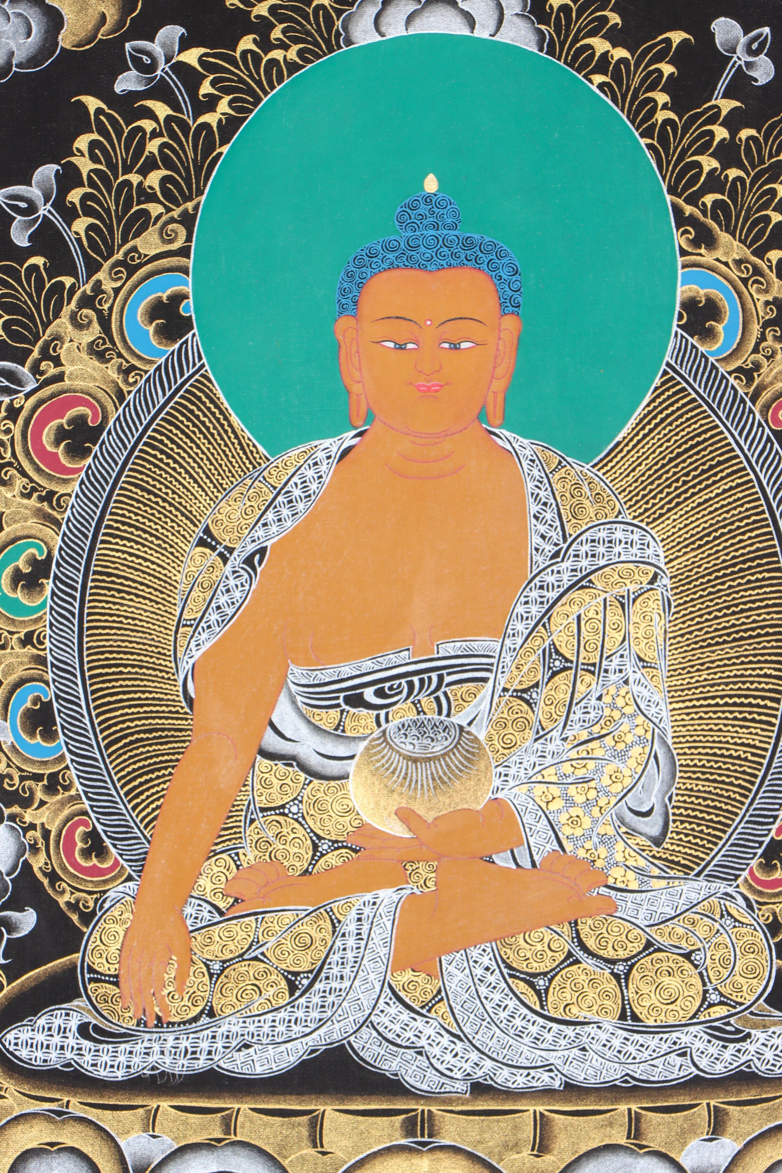 Shakyamuni Buddha Thangka for wall decor and meditation.