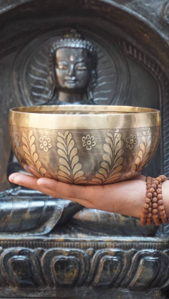Tree of life Singing Bowl - Handcrafted Tibetan Bowl