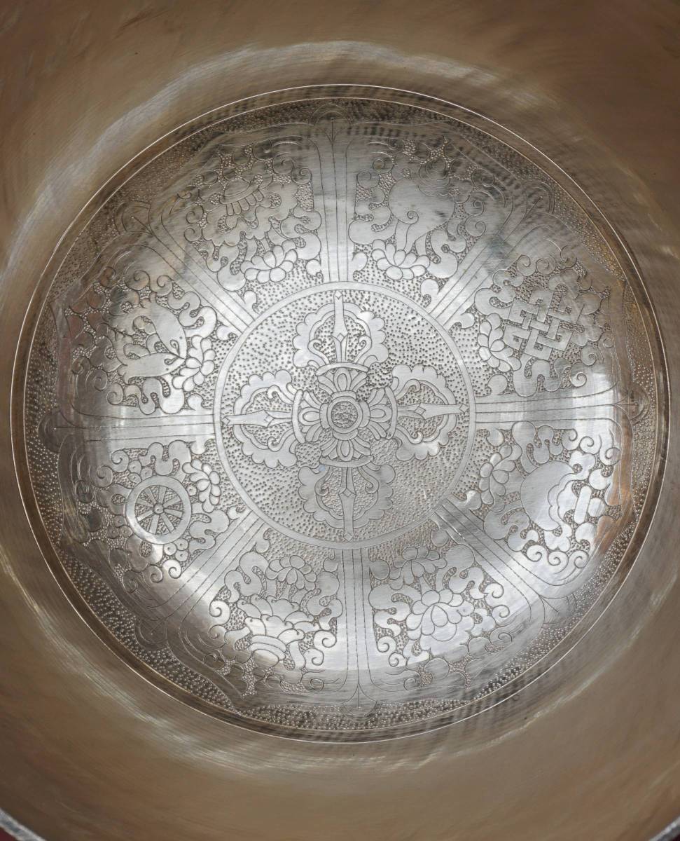 Tibetan Handcrafted Double Dorje Engraved Singing Bowl