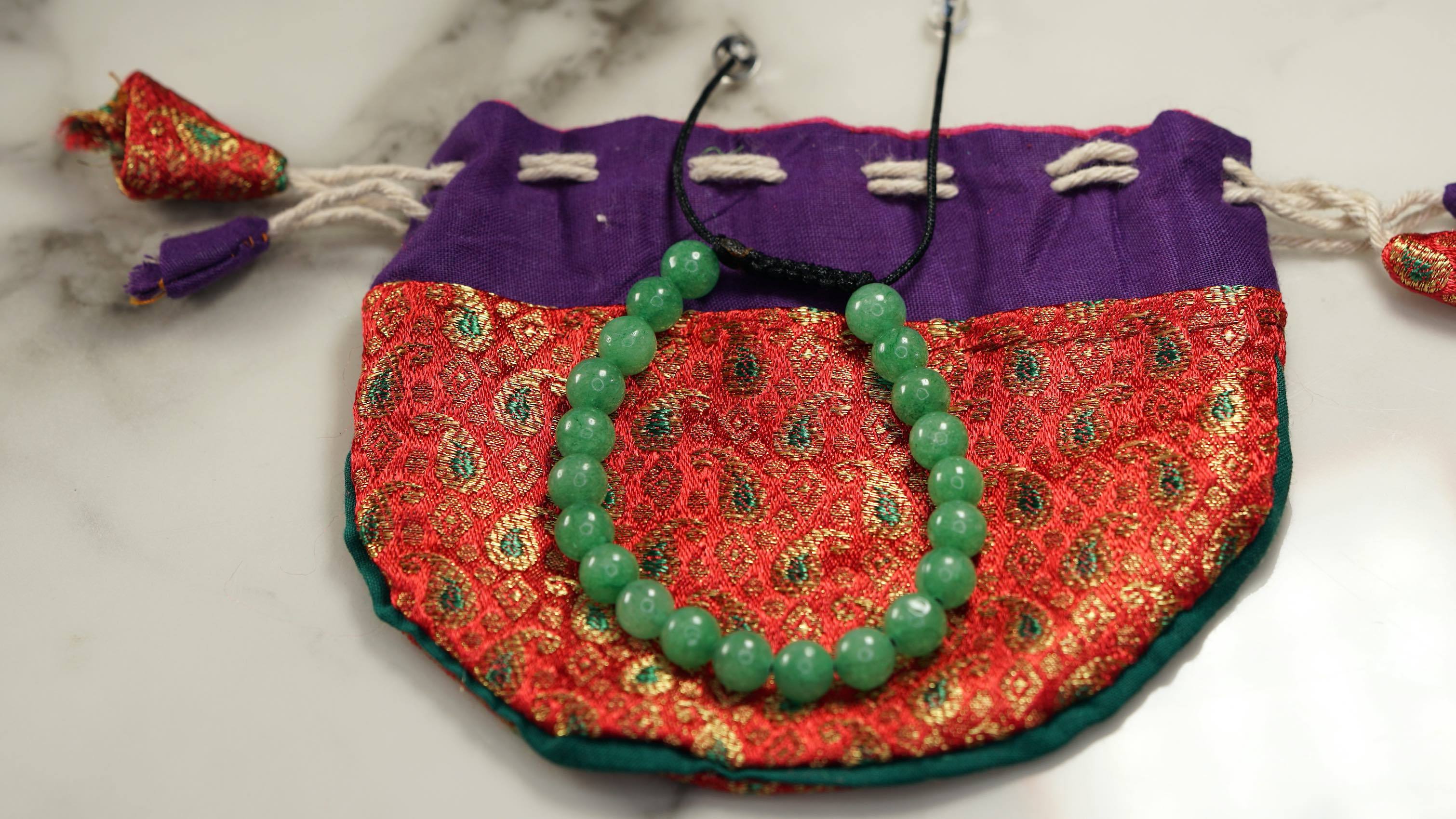 Jade Bracelet for Heart Chakra | Handmade Wrist Mala - Lucky Thanka