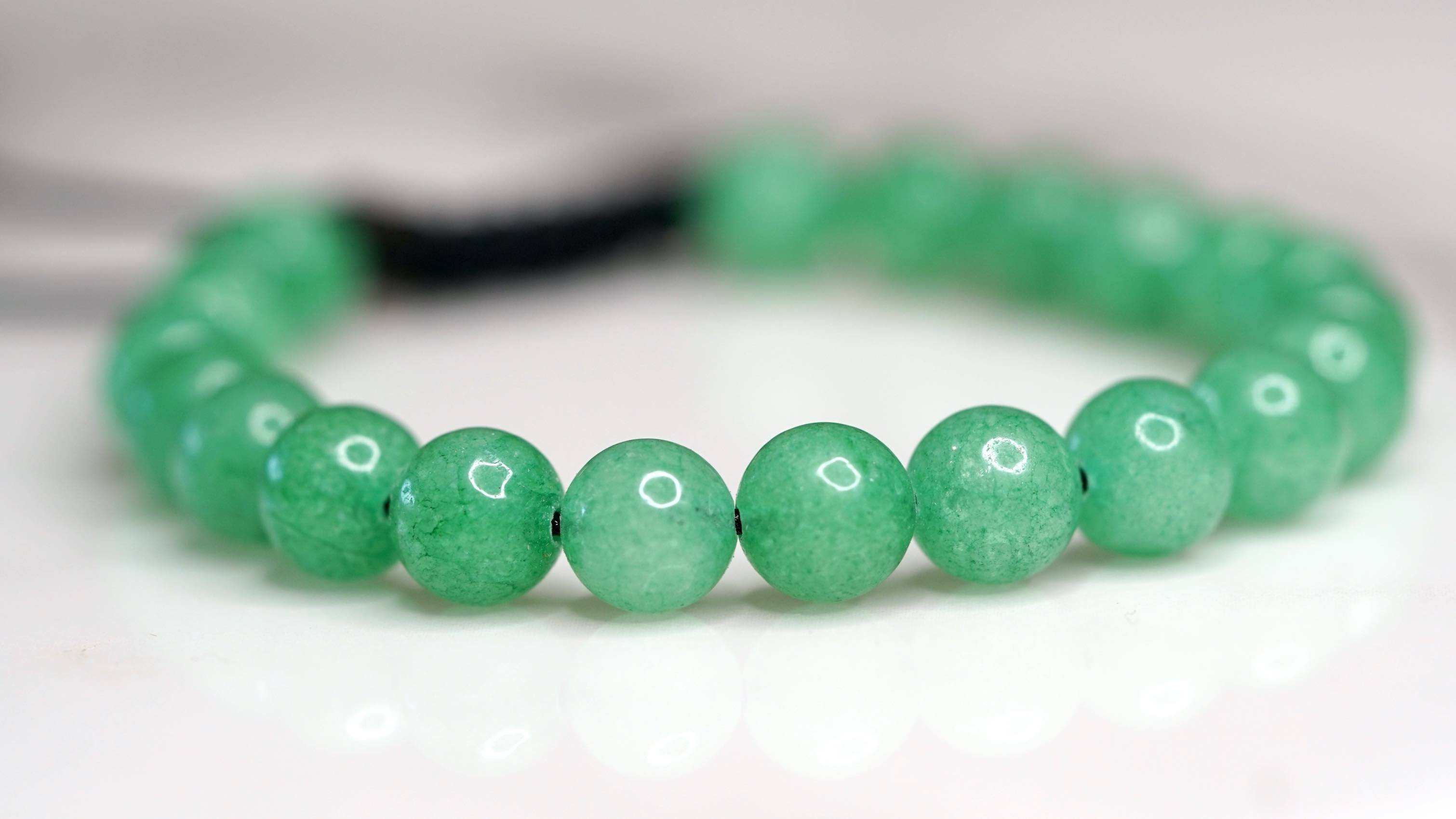 Jade Bracelet for Heart Chakra | Handmade Wrist Mala - Lucky Thanka
