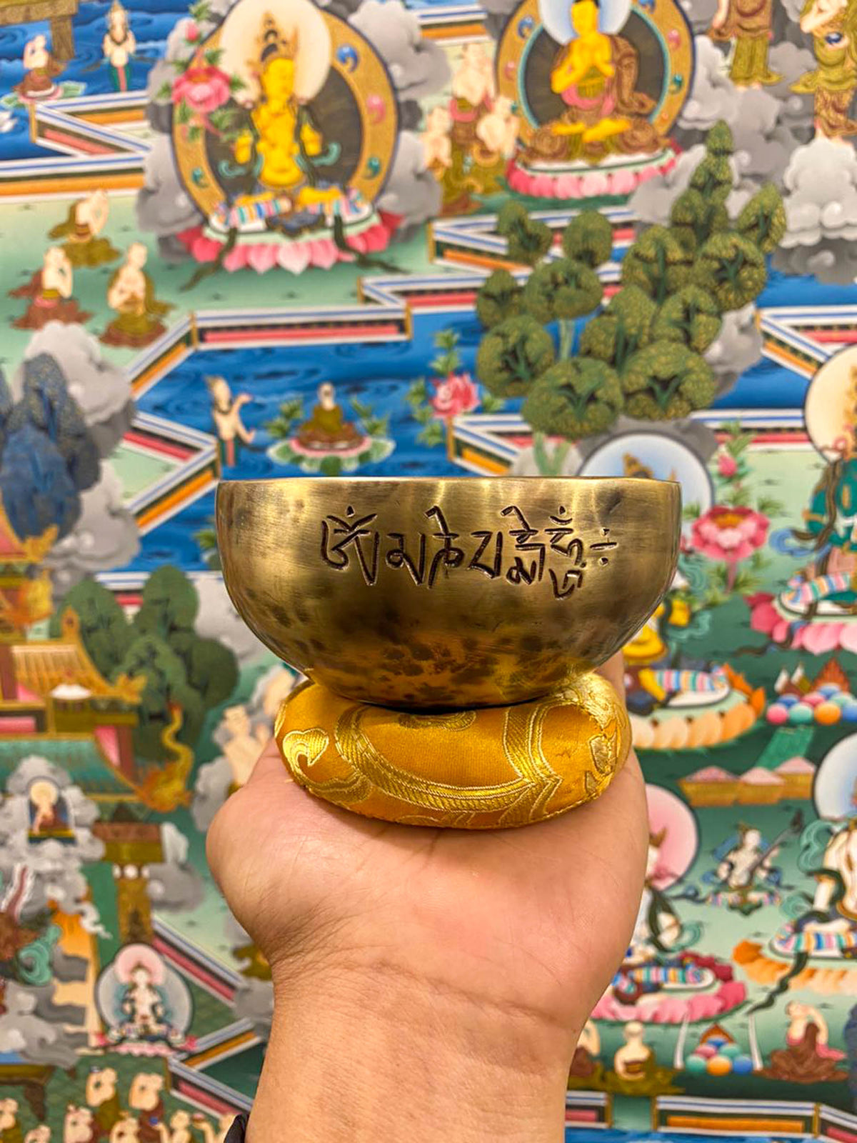 Small Full Moon Singing Bowl - Handcrafted in Nepal - LuckyThanka