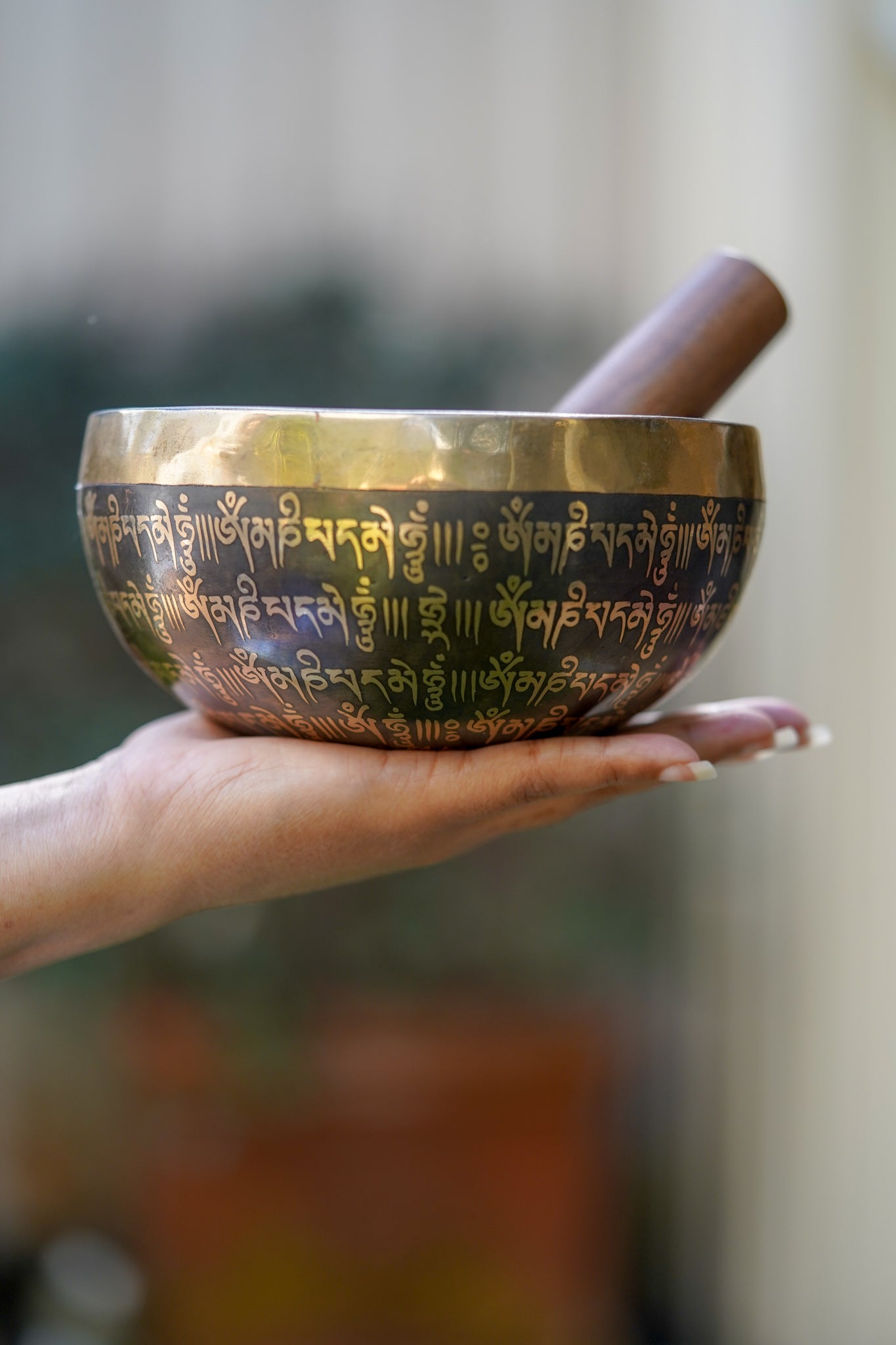 Om Singing Bowl - Lucky Thanka
