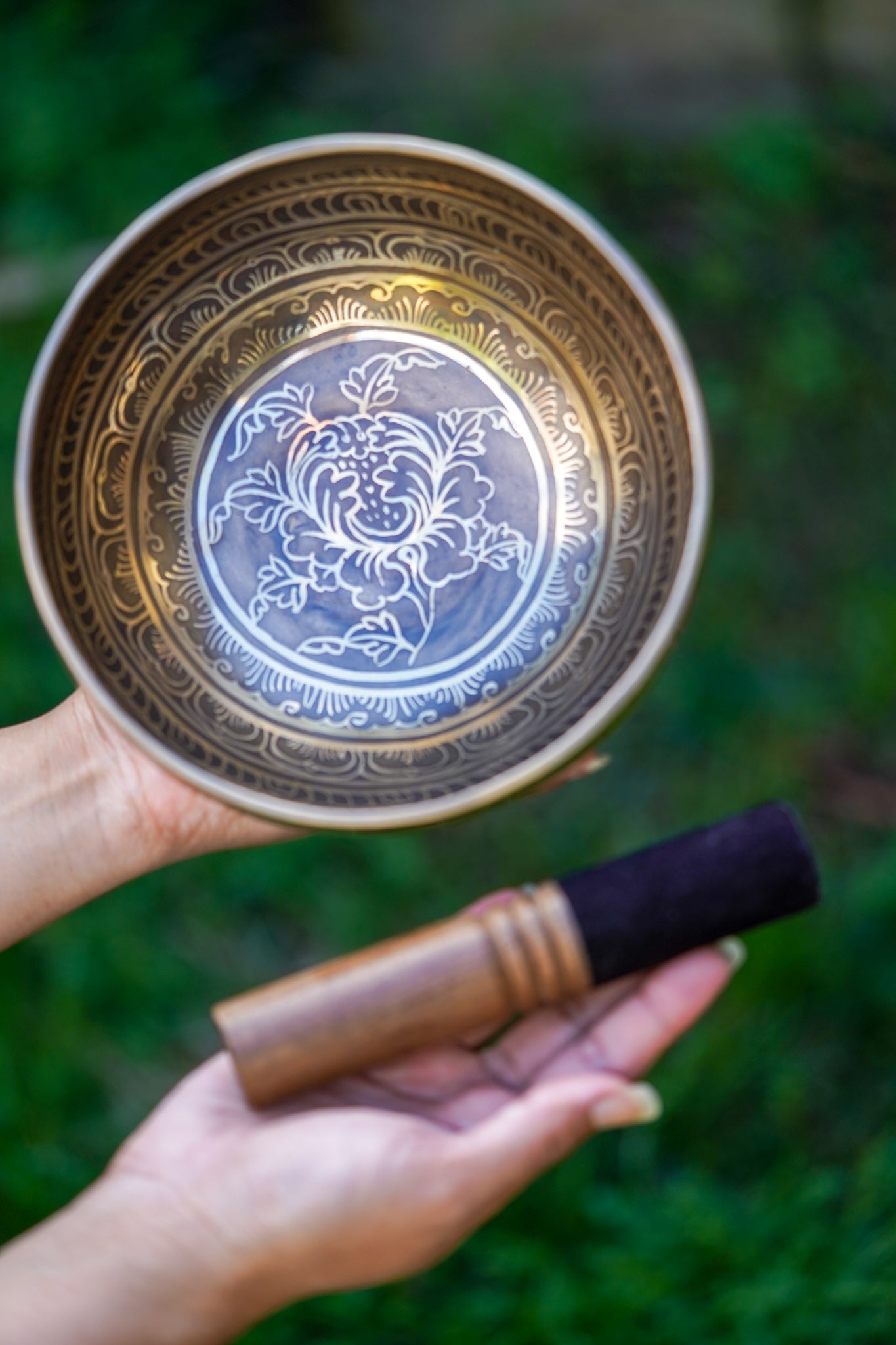 Lotus Flower Singing Bowl - Lucky Thanka