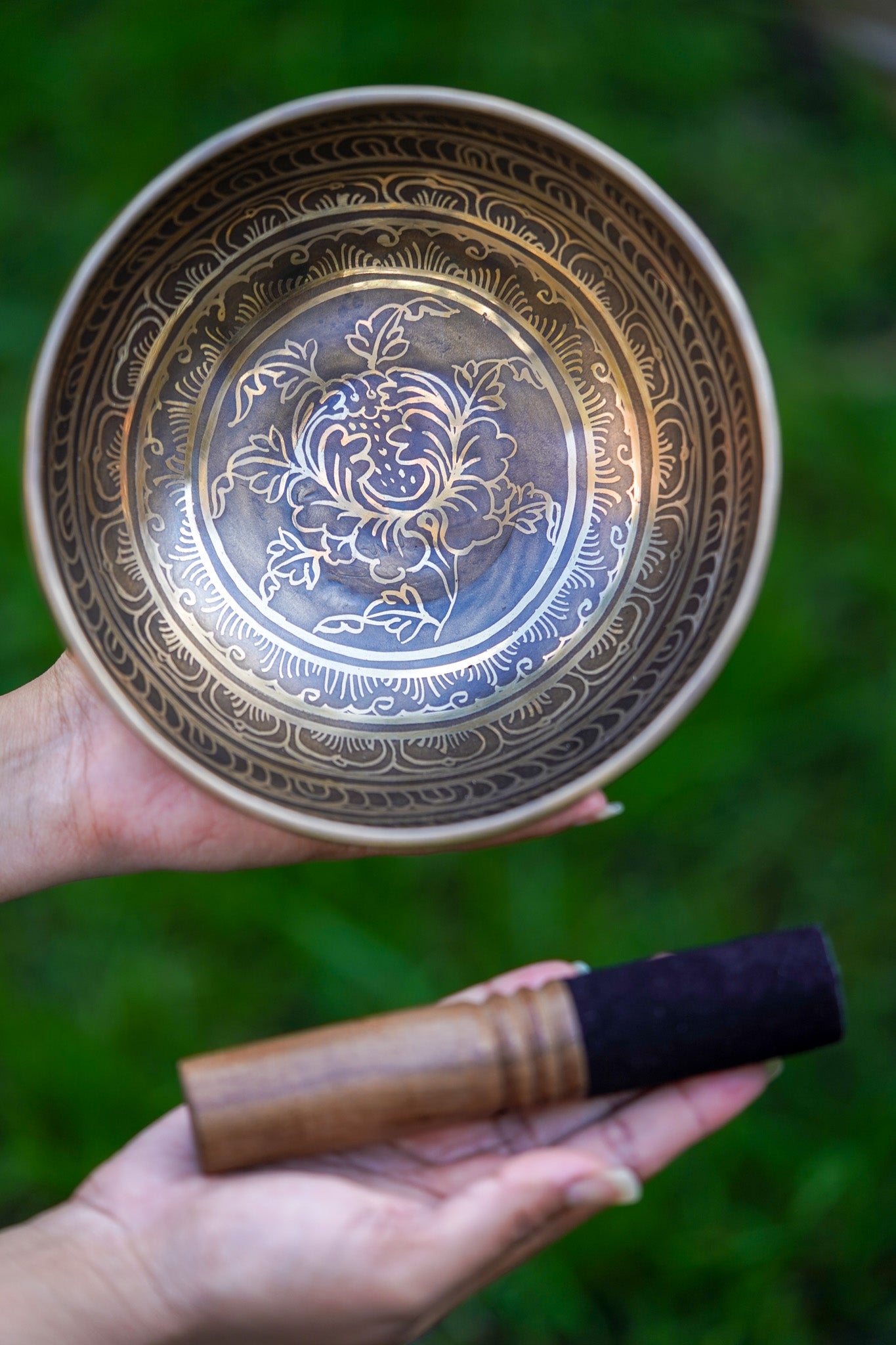 Lotus Flower Singing Bowl - Lucky Thanka