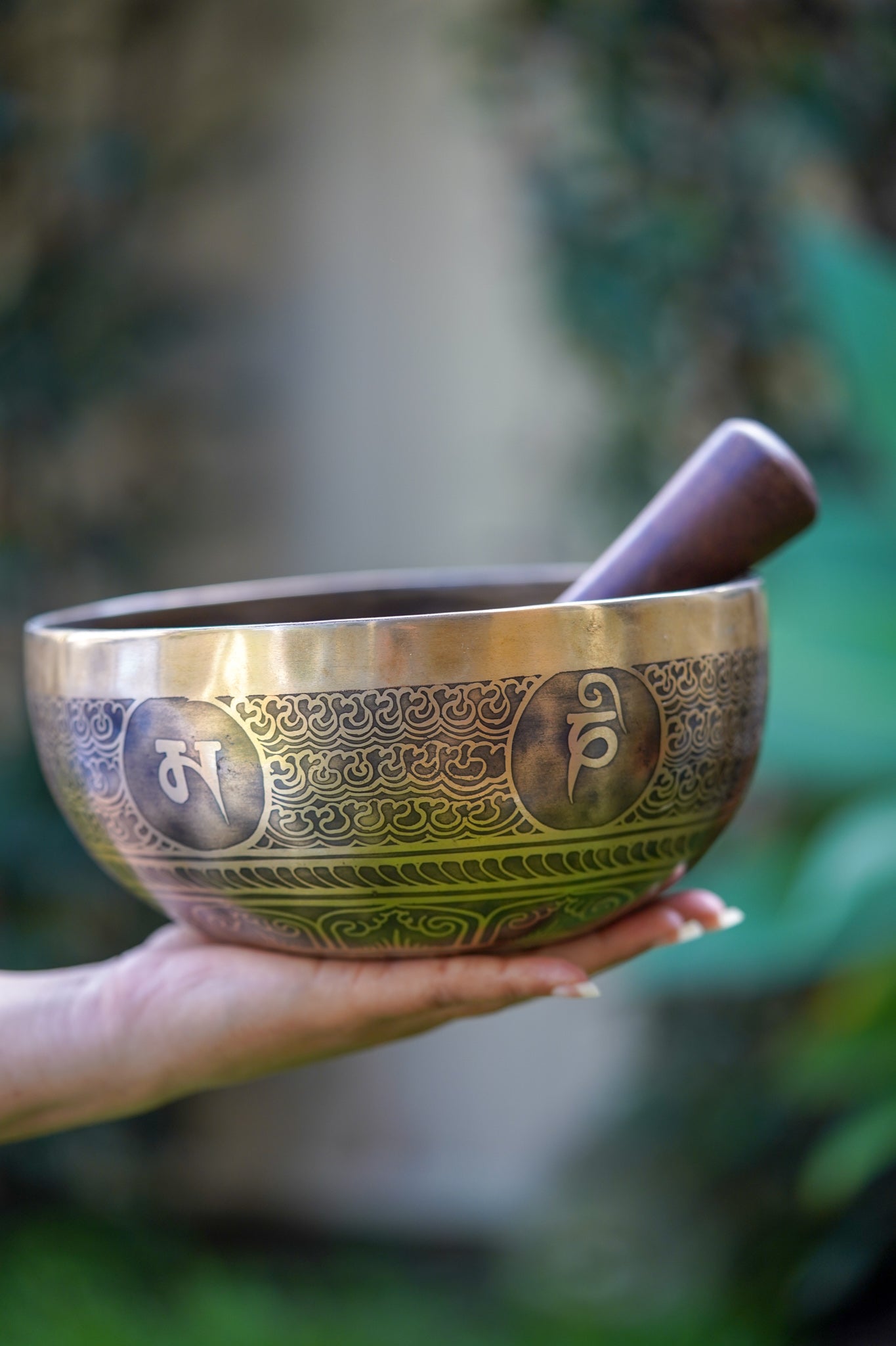 Beautiful Spiritual Singing Bowl - Lucky Thanka