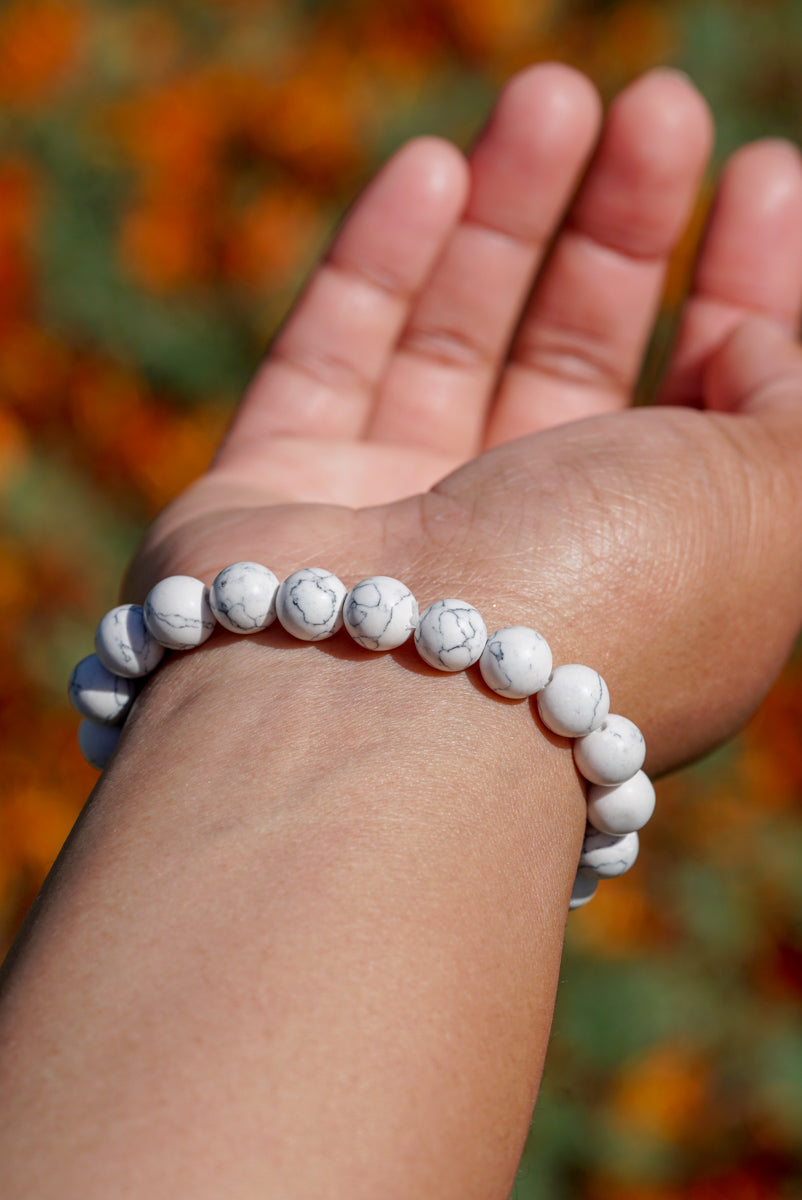 White Howlite Bracelet - Lucky Thanka
