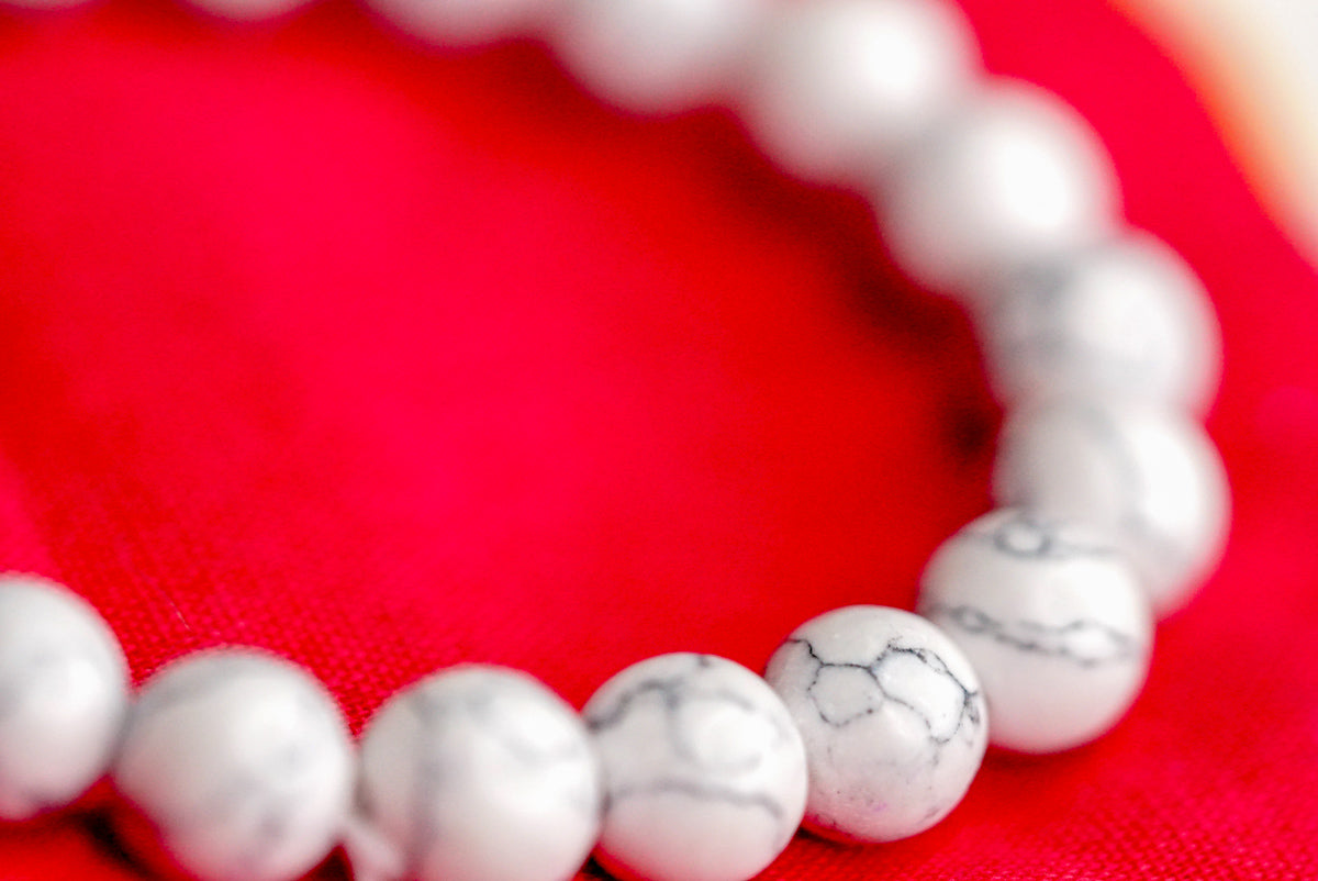White Howlite Bracelet - Lucky Thanka