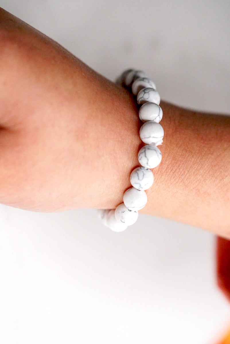 White Howlite Bracelet - Lucky Thanka