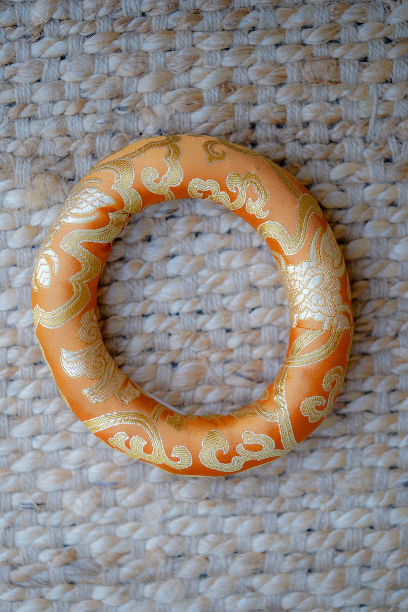 Resting Cushion - Lucky Thanka