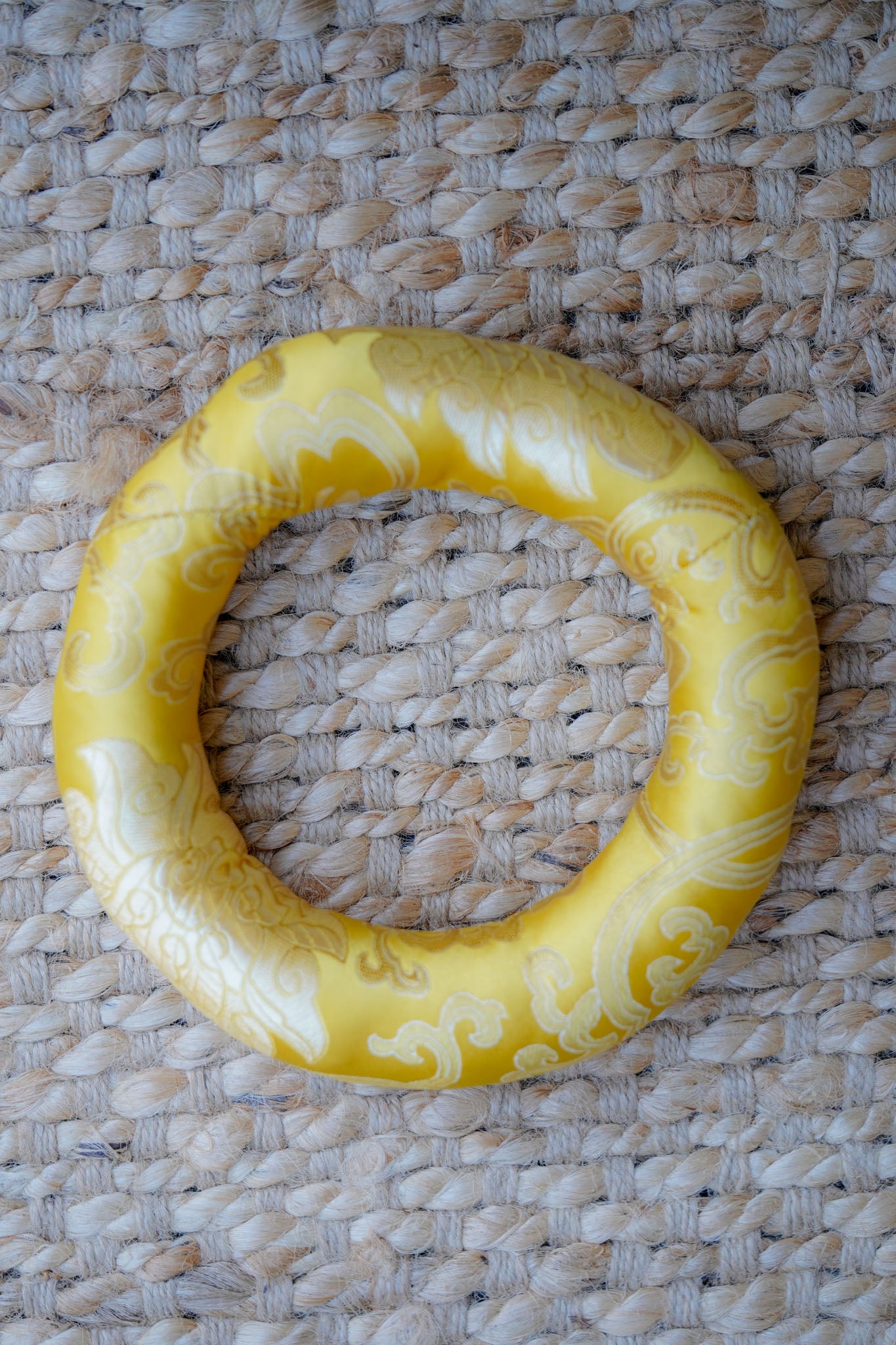 Resting Cushion - Lucky Thanka