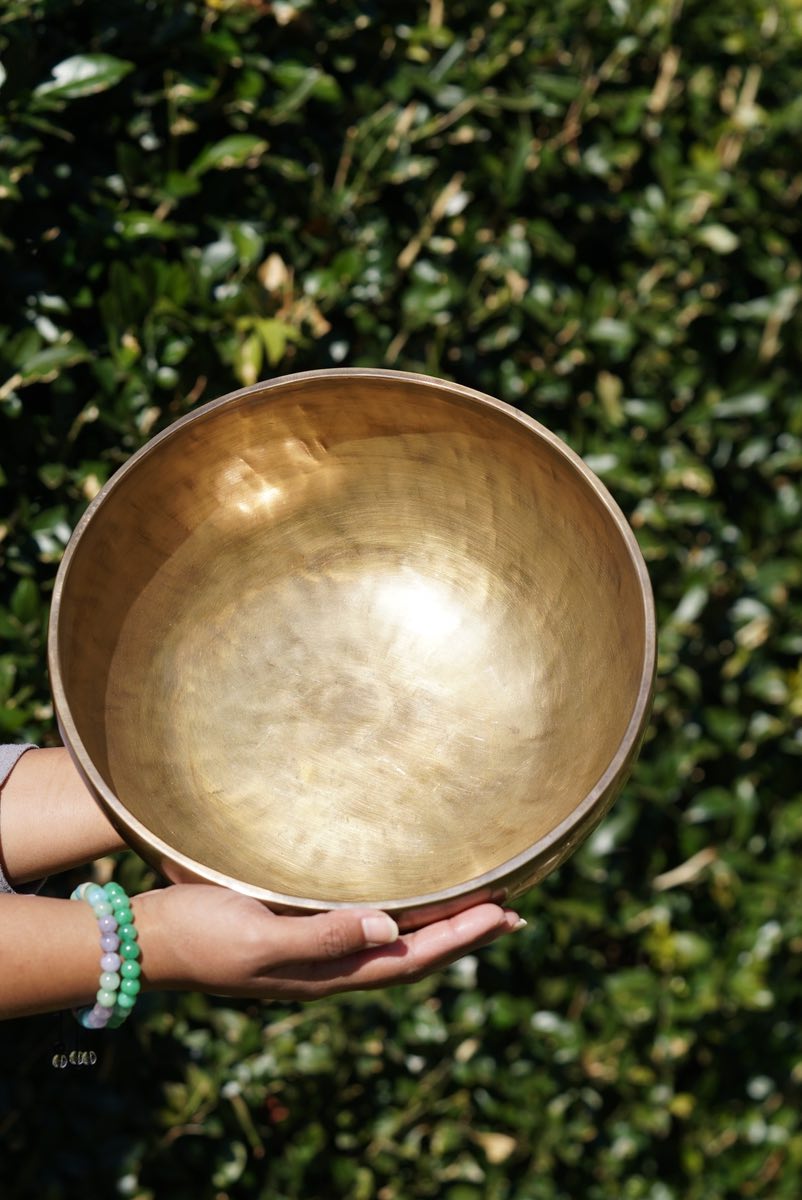 9 inch Singing Bowl - Lucky Thanka