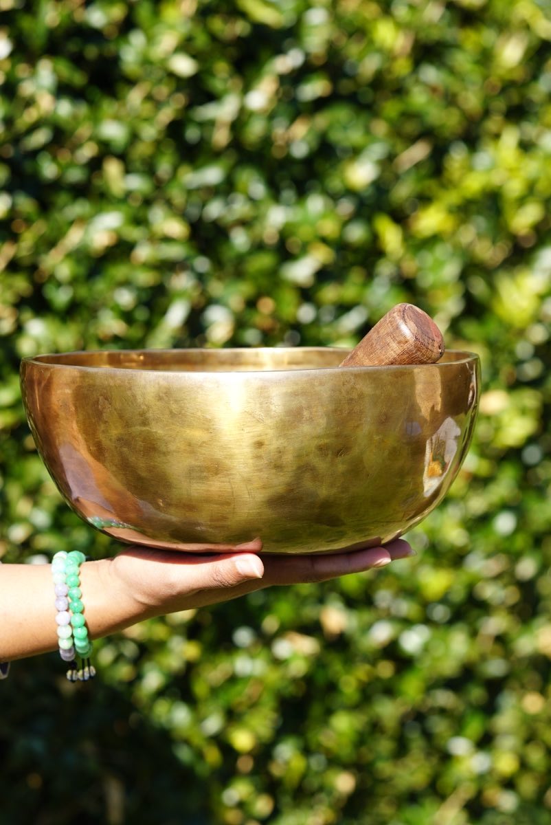 9 inch Singing Bowl - Lucky Thanka