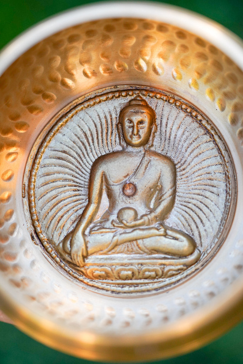 Shakyamuni Buddha Carved Singing Bowl - Lucky Thanka