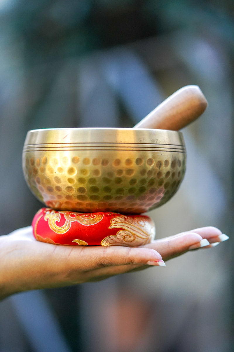 Hammered Style Tibetan Singing Bowl - Lucky Thanka