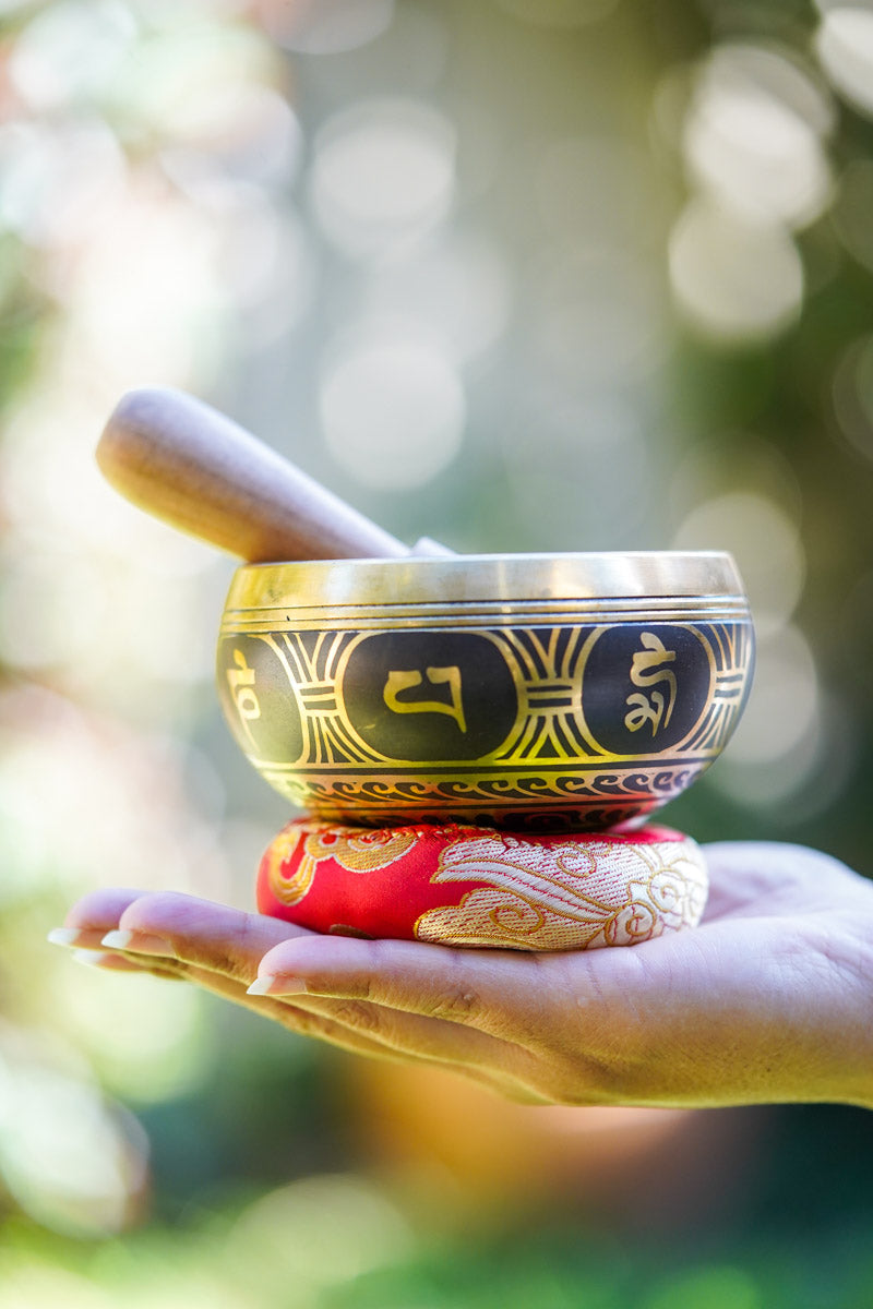 Lotus Singing Bowl - Lucky Thanka