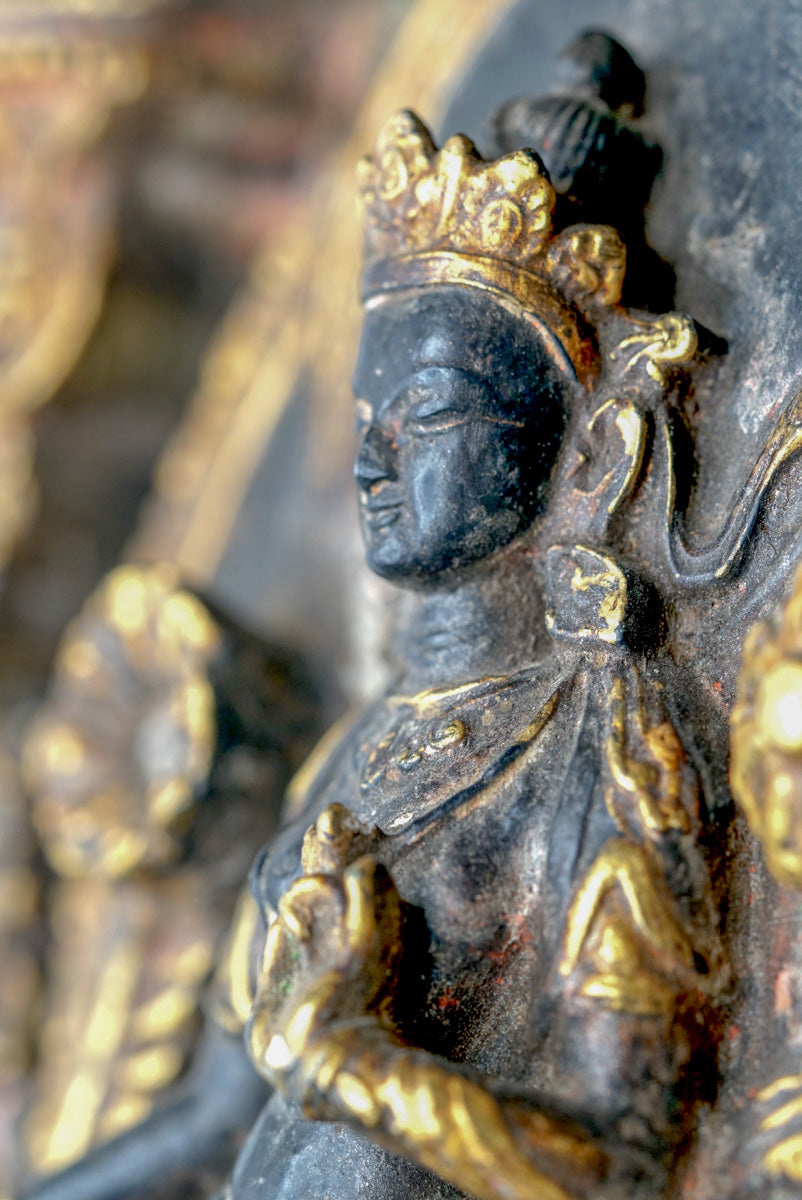 Standing Avalokiteshvara Sculpture - Lucky Thanka