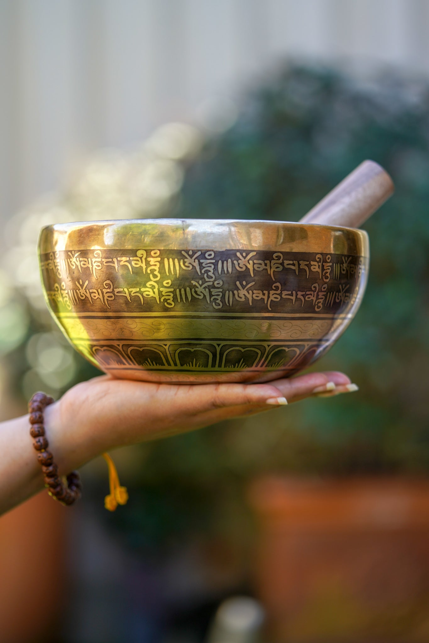 Third Eye Singing Bowl - Lucky Thanka