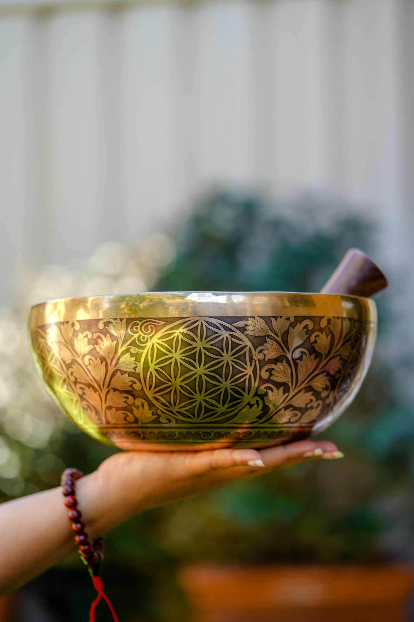 White Tara Singing Bowl - Lucky Thanka