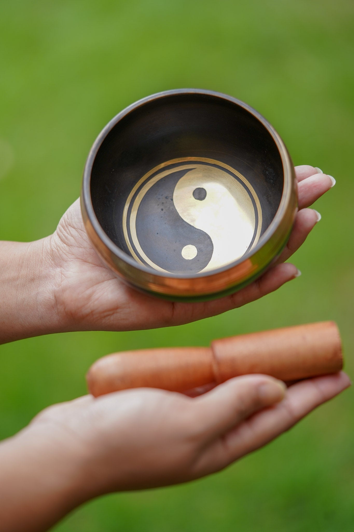 Yin Yang Singing bowl - Lucky Thanka