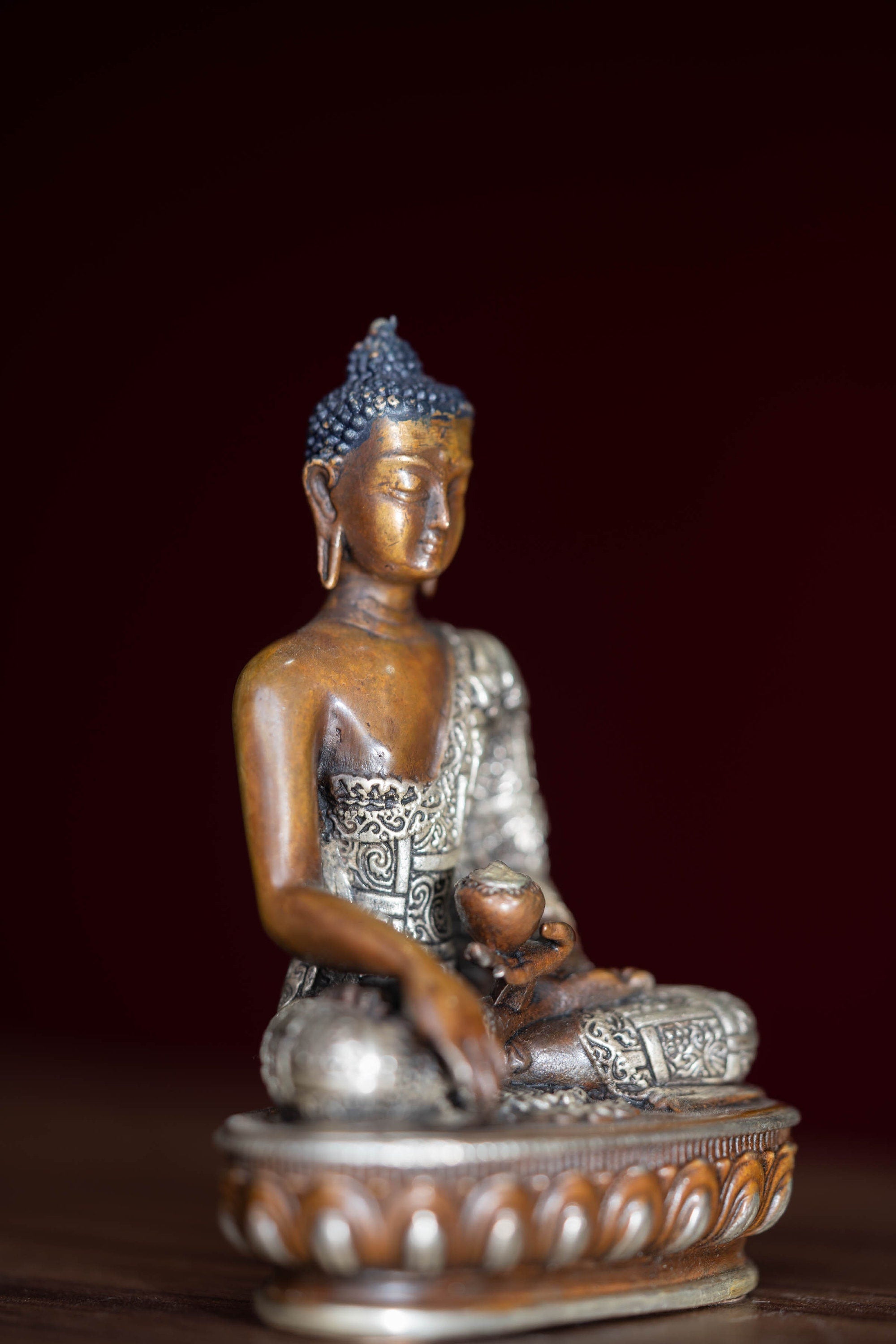 Shakyamuni Buddha Statue - Lucky Thanka