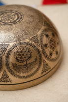 Avalokiteshvara Hand-Etched Singing Bowl for meditation.
