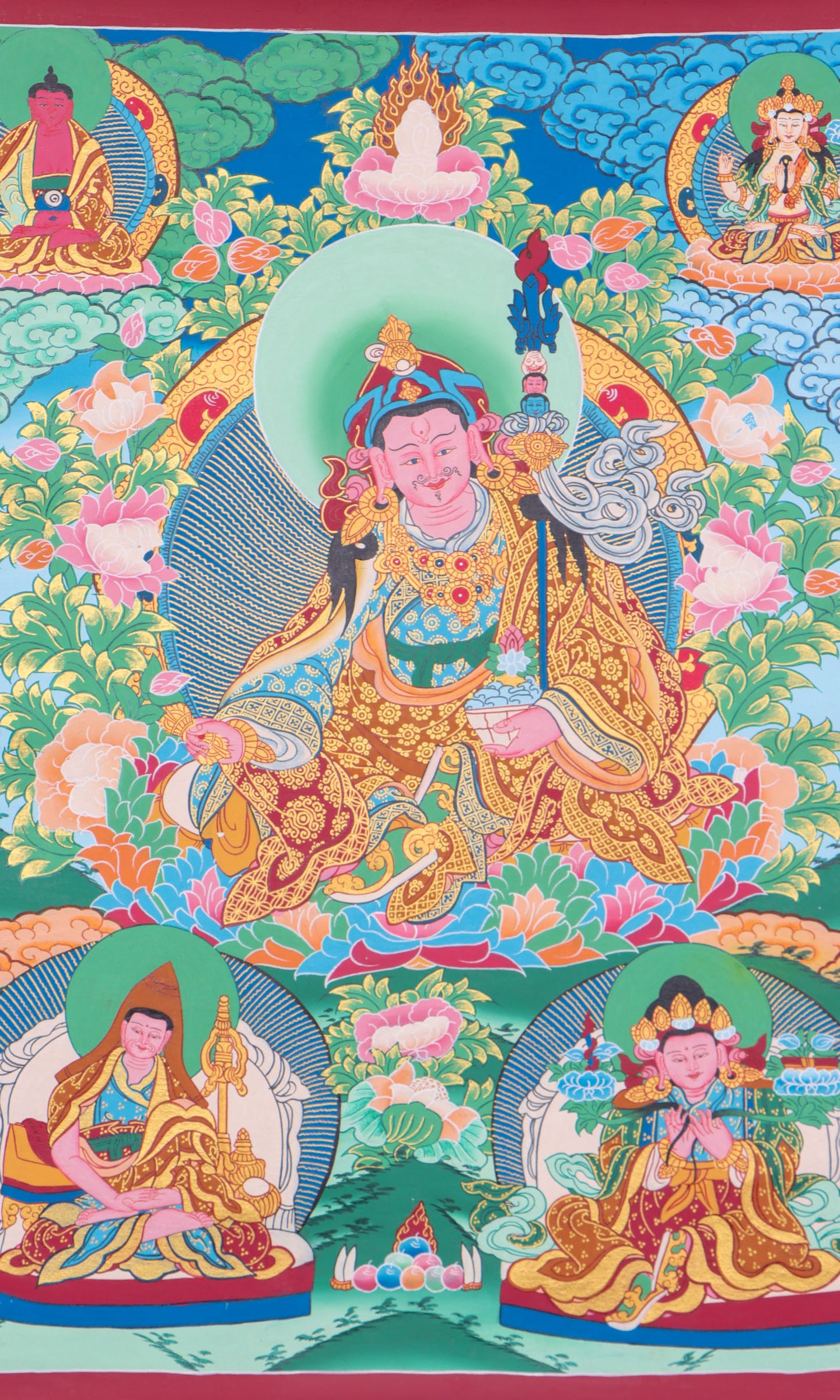 Guru Rinpoche Thangka helps to purify negative karma, and bring about inner peace and well-being. 