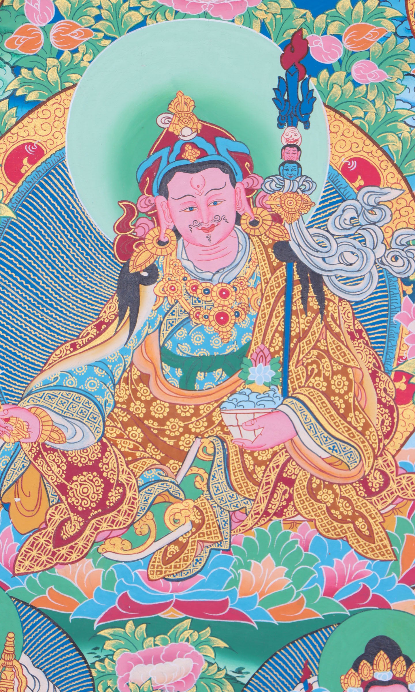 Guru Rinpoche Thangka helps to purify negative karma, and bring about inner peace and well-being.
