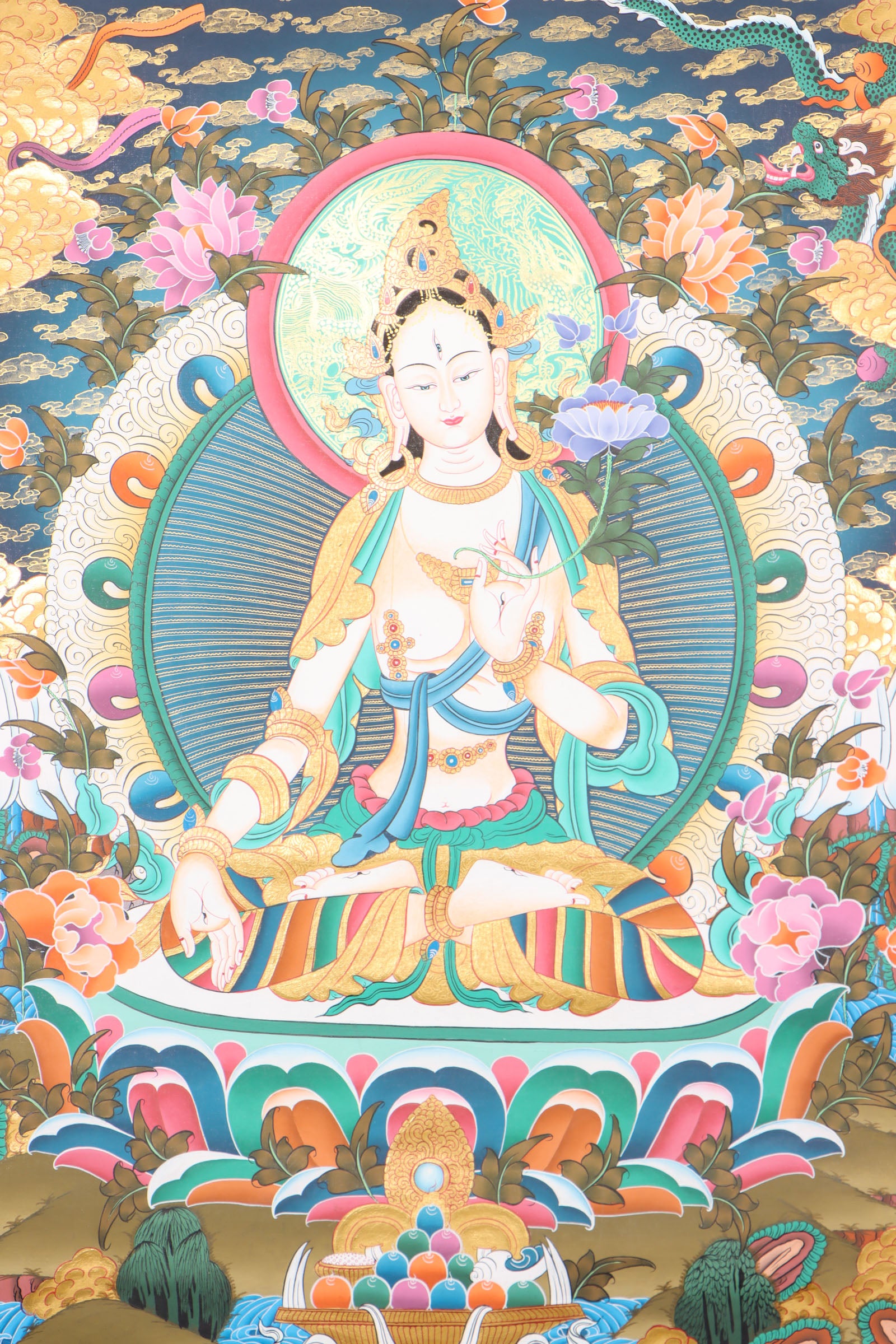 White Tara Thangka for meditation and the transformation of our mind and body.