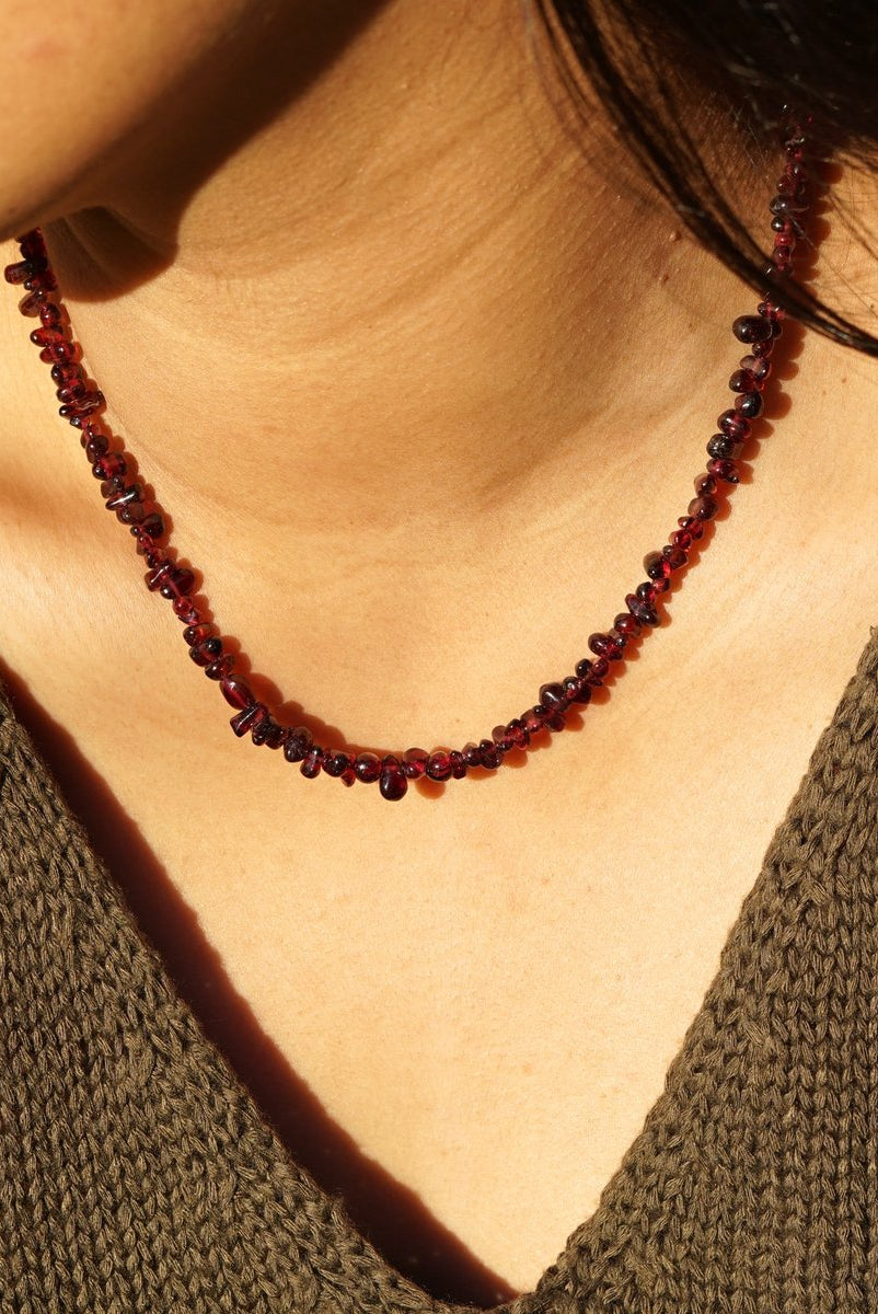 Red Garnet Chips necklace - Lucky Thanka