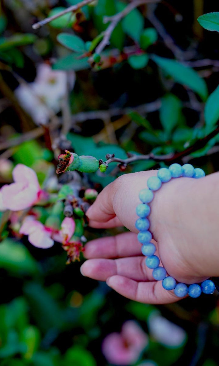 Blue Agate Stretchable Wrist Bracelet - Lucky Thanka