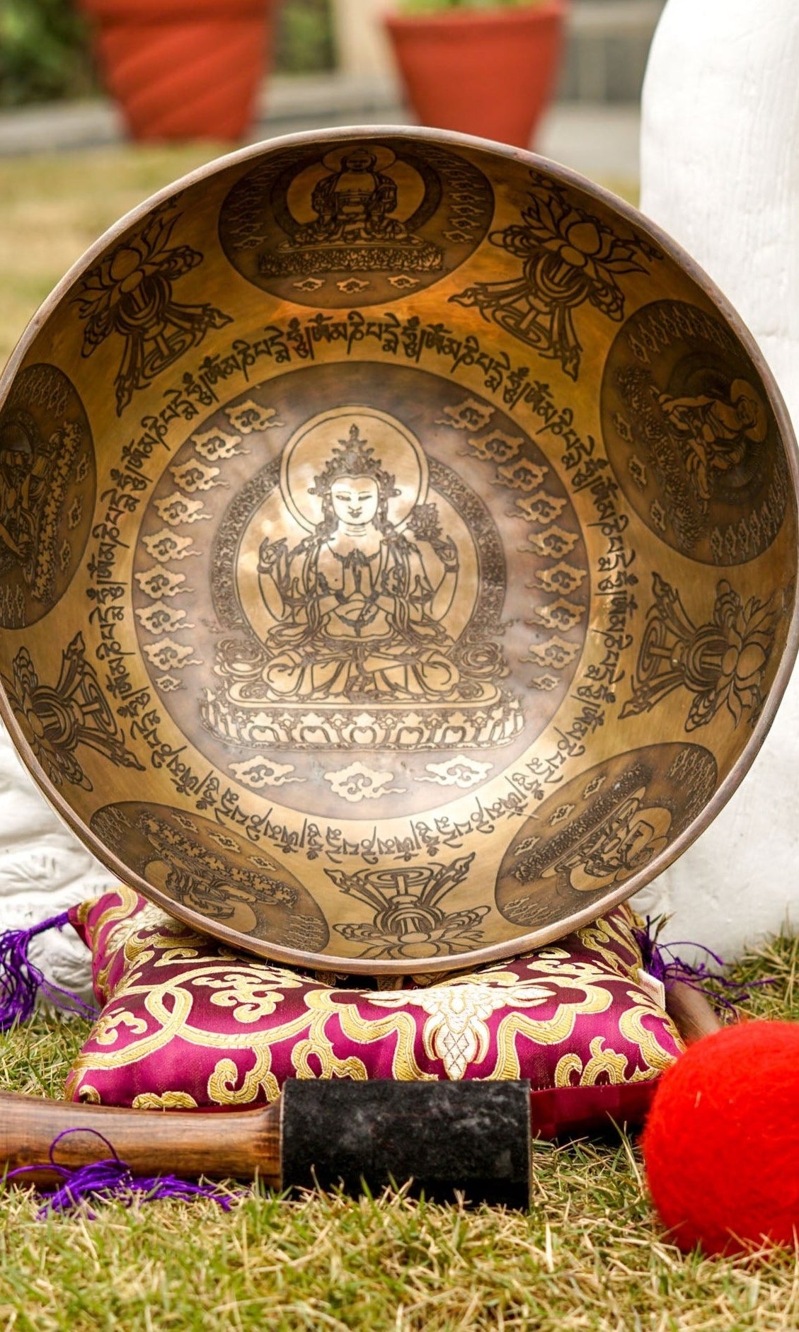 Chengresi Carved Singing Bowl - LuckyThanka