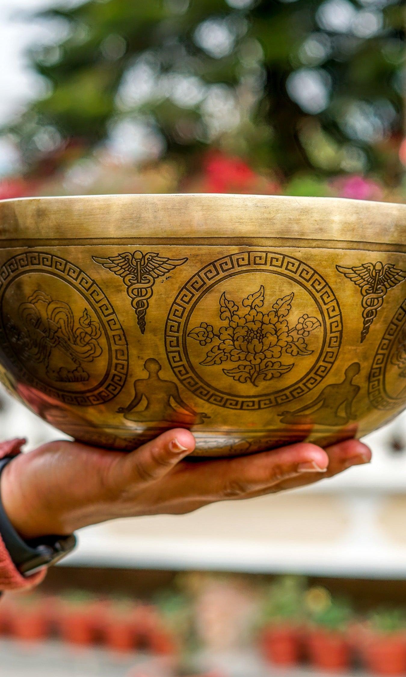 Seven Chakra Engraved Singing Bowl - Chakra healing - Lucky Thanka