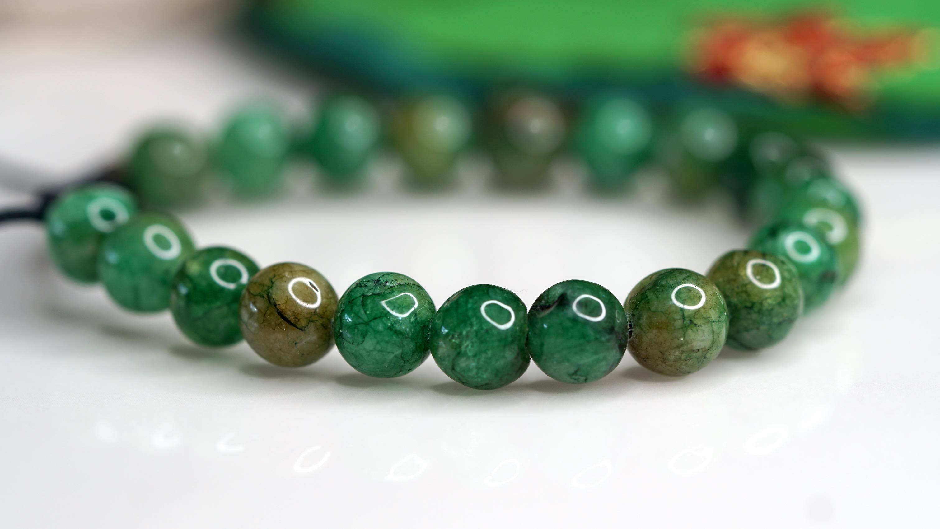 Natural Green Emerald - Lucky Thanka
