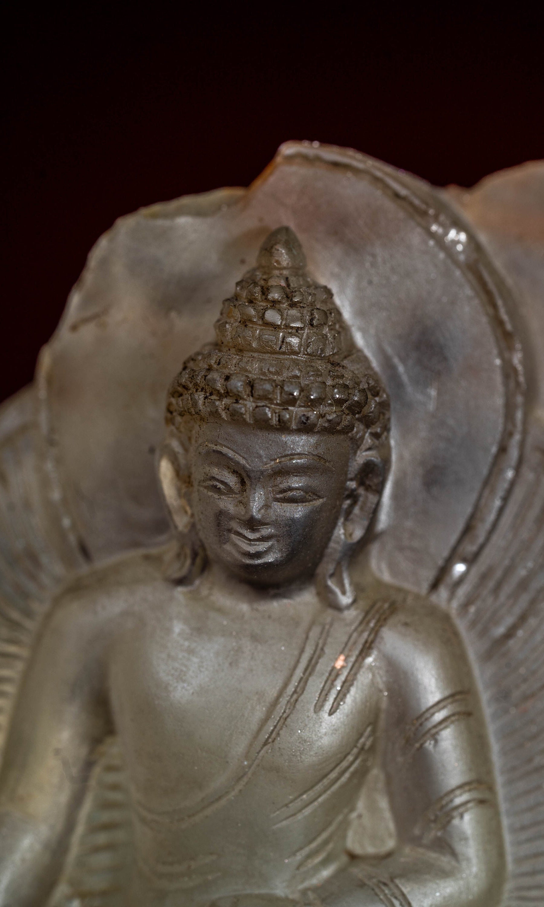 Shakyamuni Buddha Crystal Statue - Lucky Thanka
