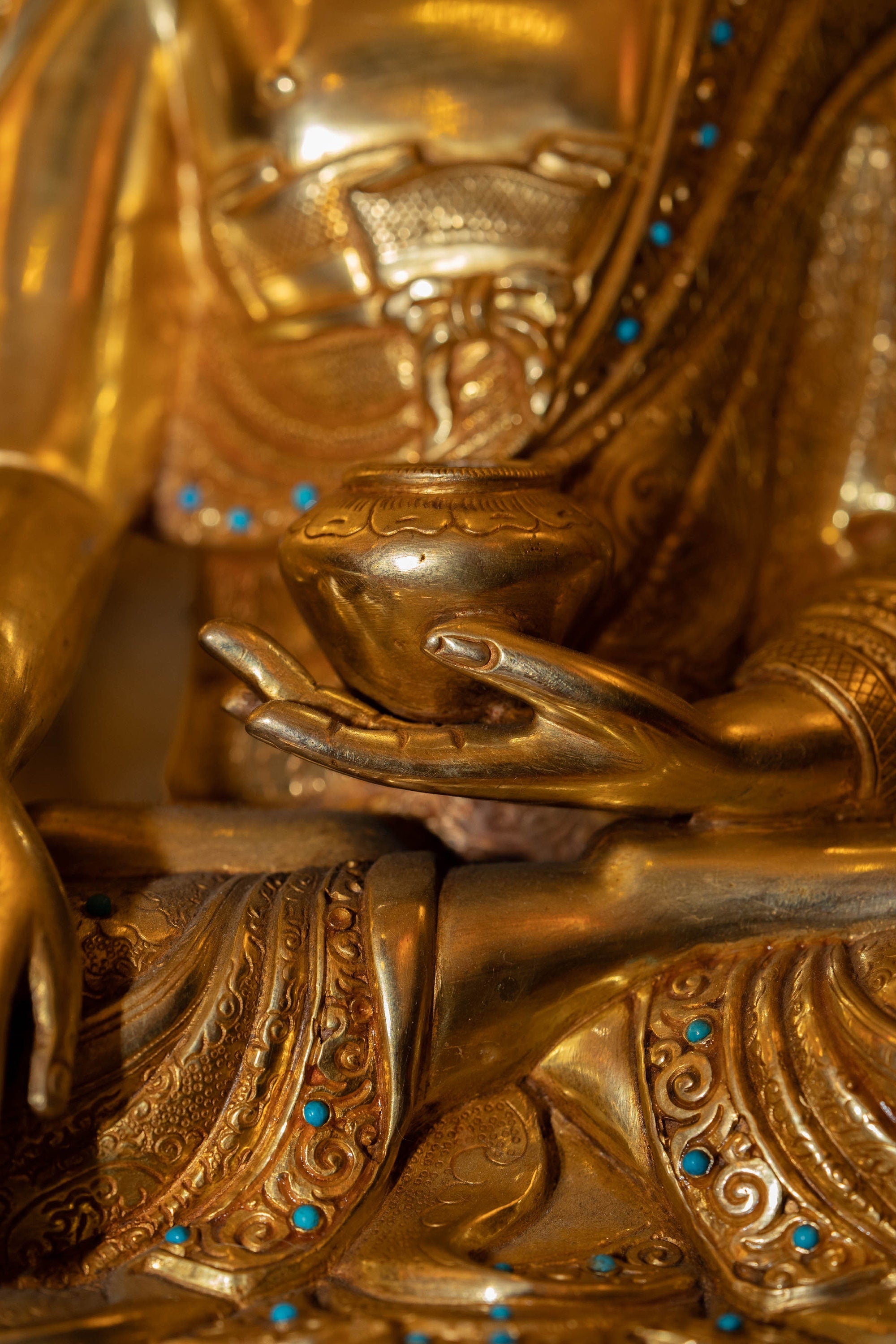 Handcrafted Shakyamuni Buddha statue - Lucky Thanka