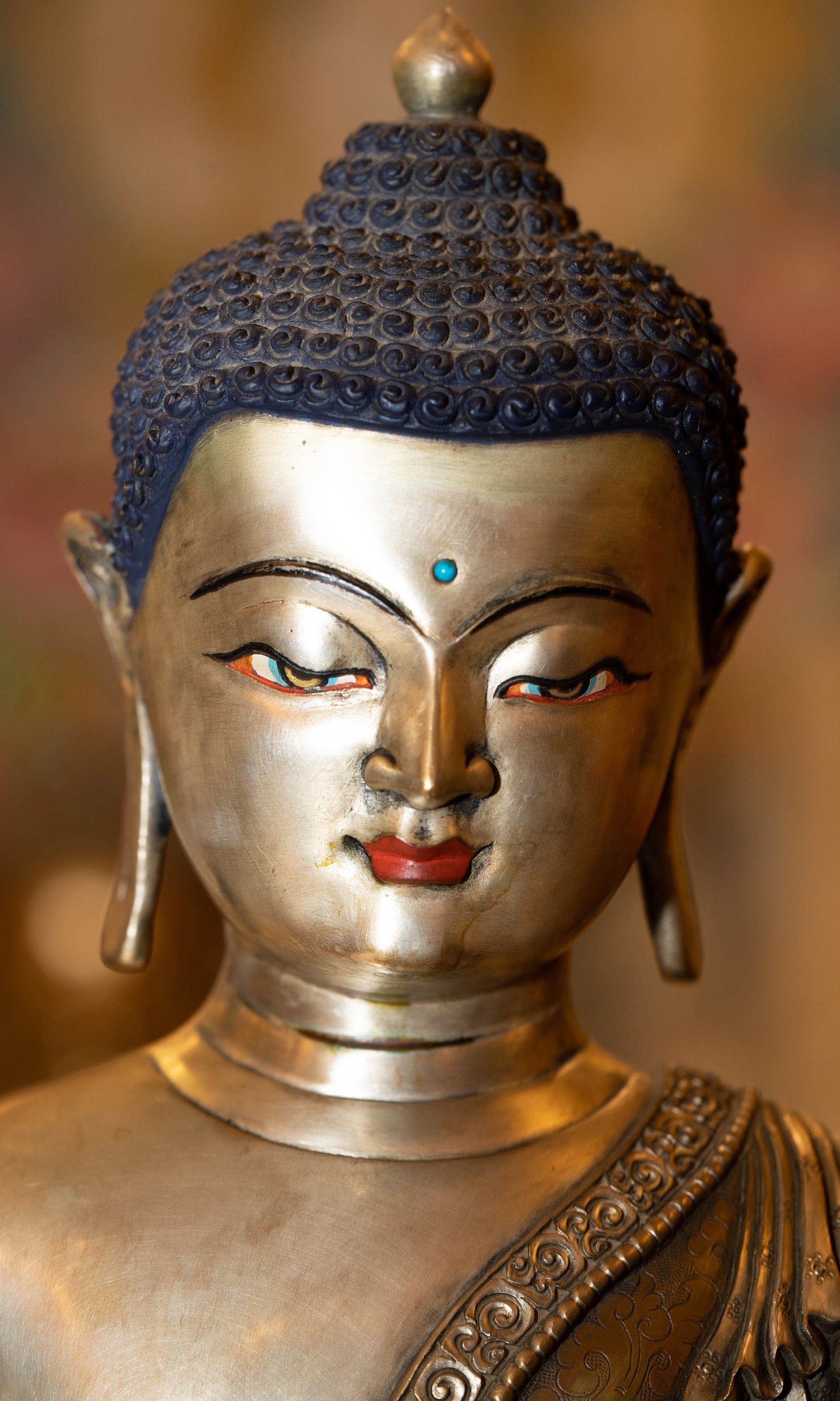 Silver Plated Shakyamuni Buddha Statue - Lucky Thanka