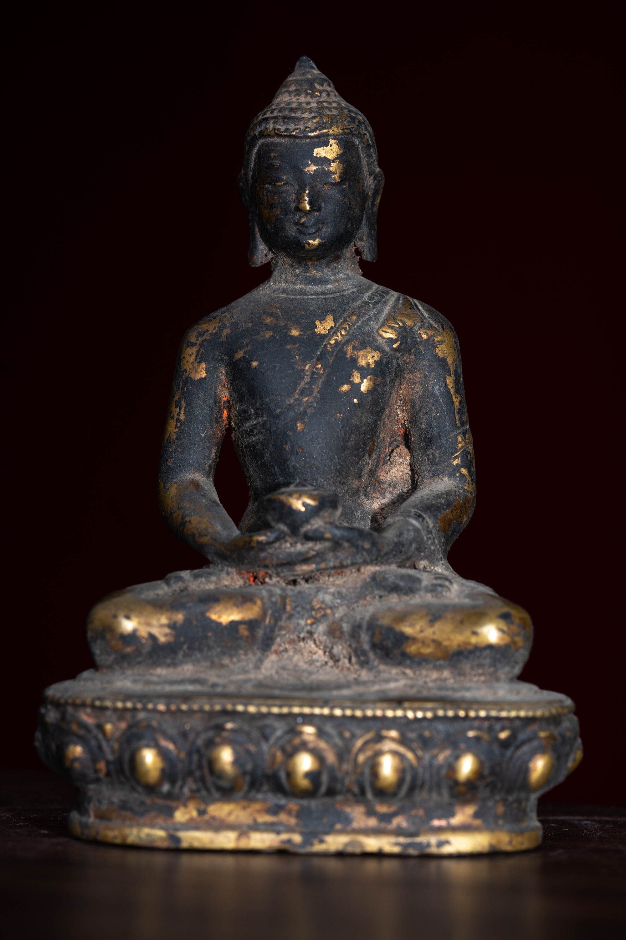 Antique Amitabha Buddha statue - Lucky Thanka