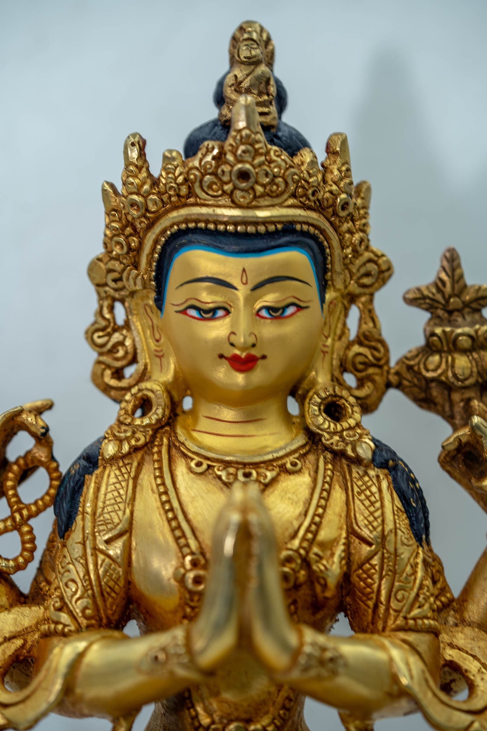 Chenrezig Bodhisattva Gold Plated Statue - Lucky Thanka